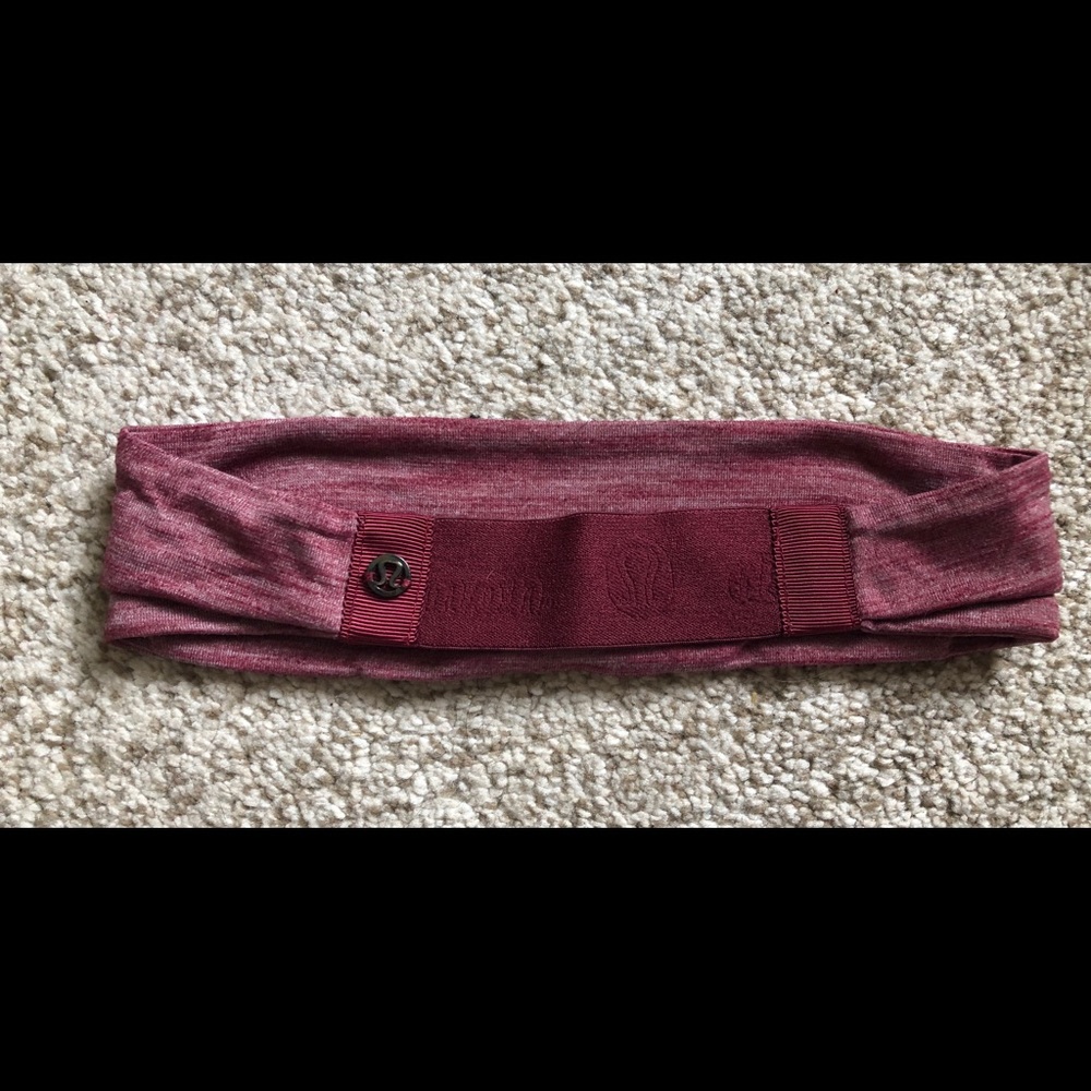 Lululemon Fringe Fighter Headband